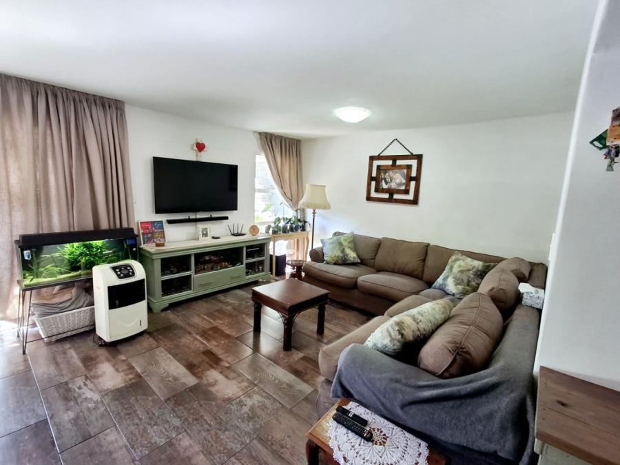 3 Bedroom Property for Sale in Sasolburg Free State
